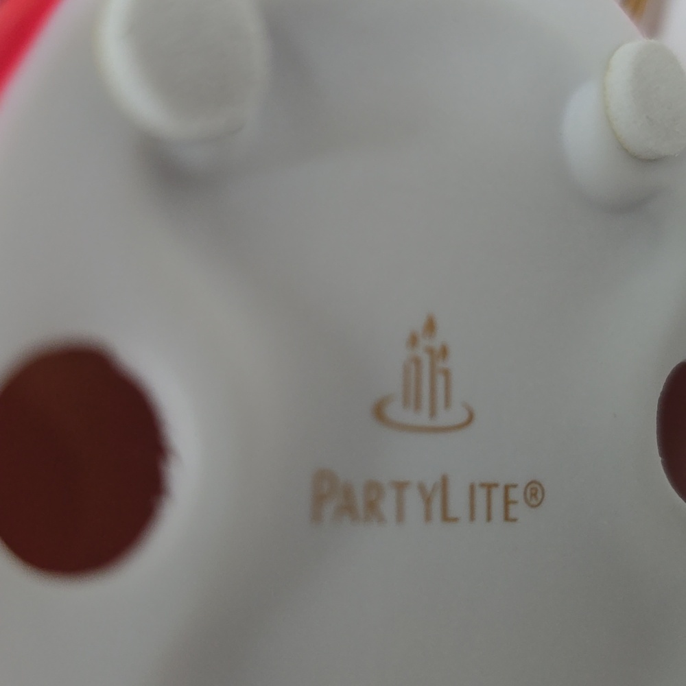PartyLite Holiday Cheer Santa Votive Candle Holder - RETIRED - P9630 - Picture 9 of 10